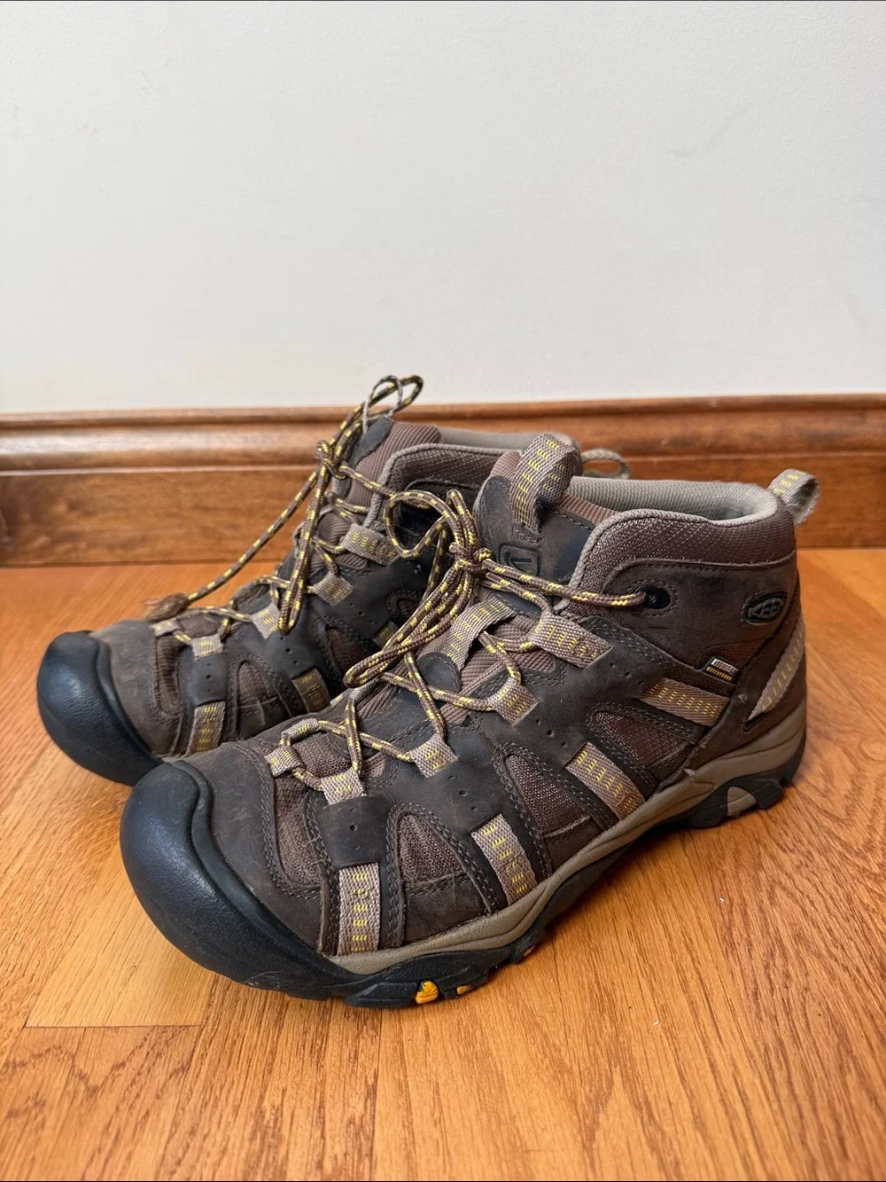 Keen Siskiyou Waterproof Hiking Boots Keen Dry Outdoors Brown Men’s Size 9